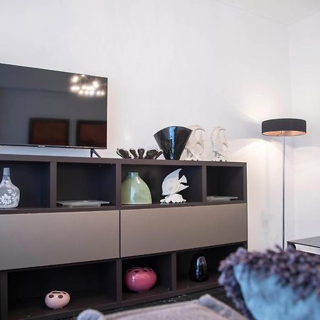 Konstantinos Stylish Brand New Apt In The Heart Of Athens Ngoại thất bức ảnh