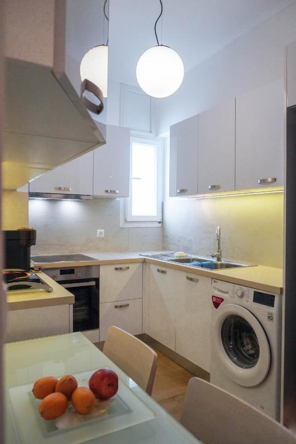 Konstantinos Stylish Brand New Apt In The Heart Of Athens Ngoại thất bức ảnh