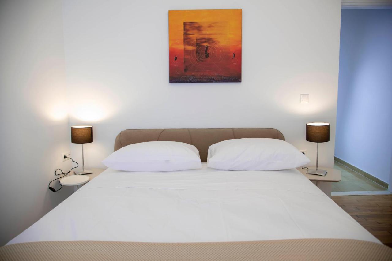 Konstantinos Stylish Brand New Apt In The Heart Of Athens Ngoại thất bức ảnh