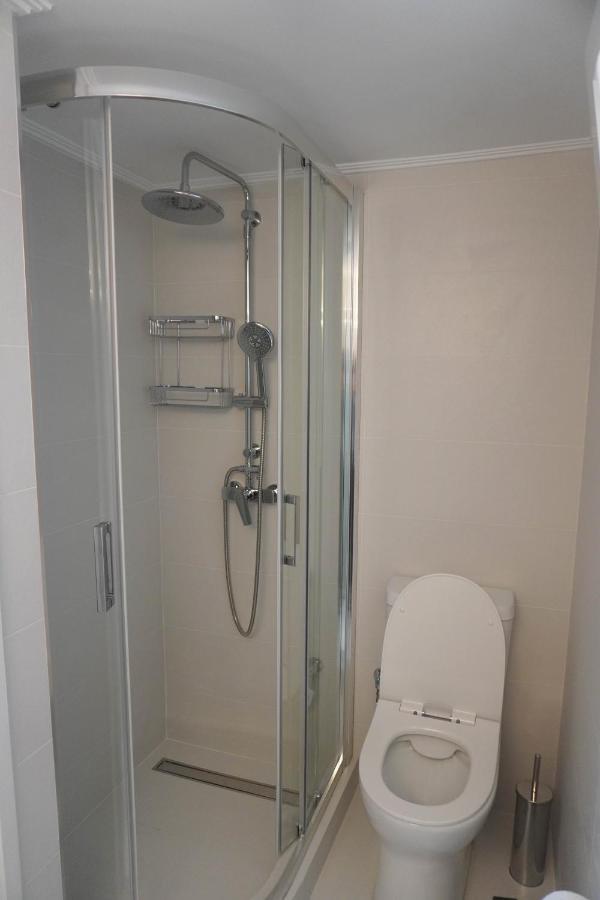 Konstantinos Stylish Brand New Apt In The Heart Of Athens Ngoại thất bức ảnh